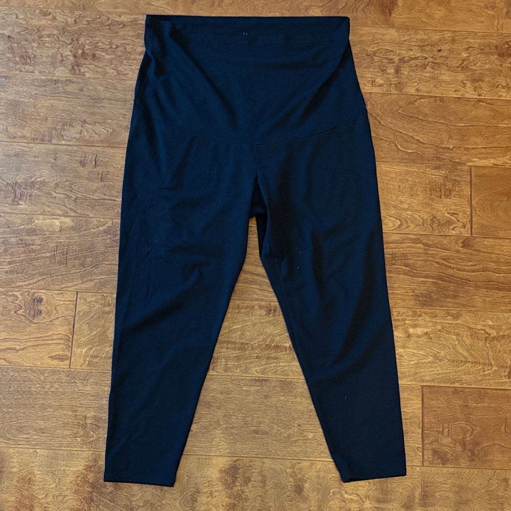 Threads 4 Thought (StitchFix) Maternity Leggings